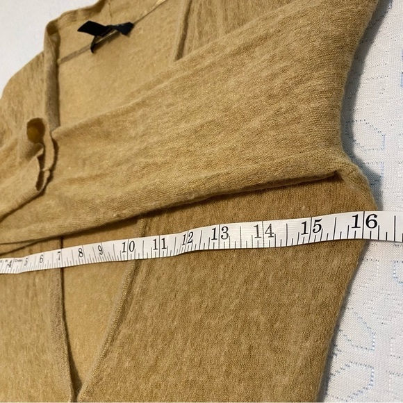 Banana Republic Green Lime Sheer Cardigan Italian Yarn Front Buttons Small - Picture 9 of 10